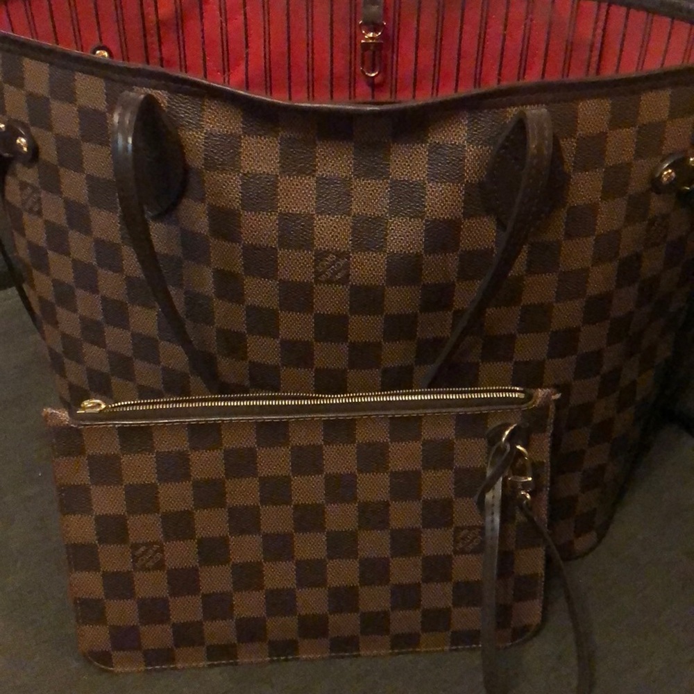 Louis Vuitton Neverfull MM